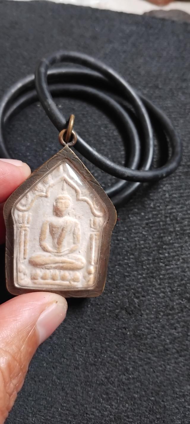 พระผงขุนแผนหลวงปู่ทิมเรื้อเก่าๆสวย
