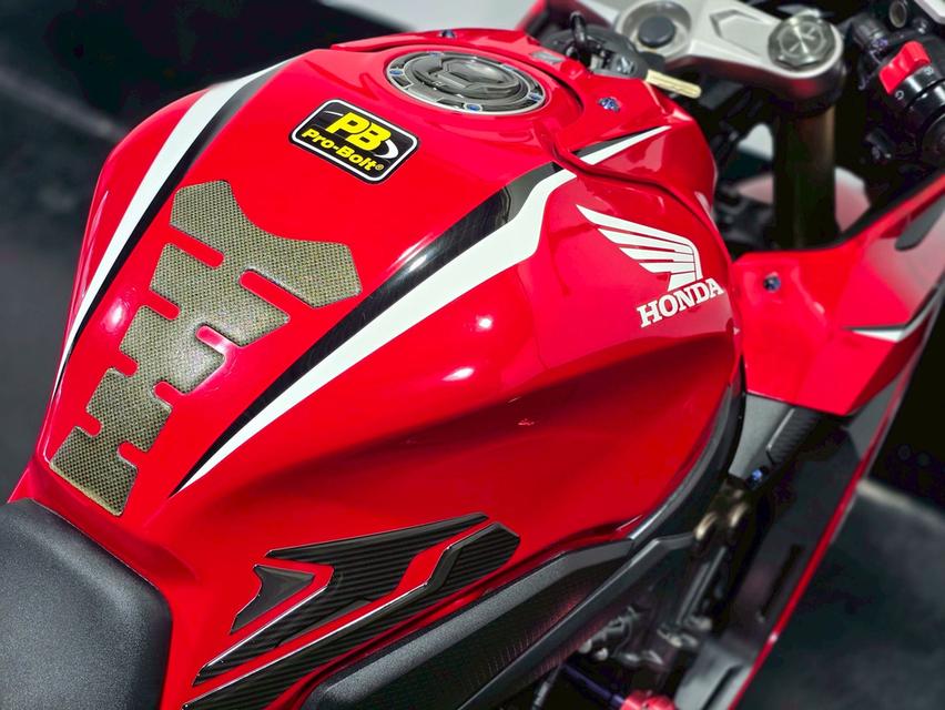 Honda CBR650R Red 2018 รูปที่ 10