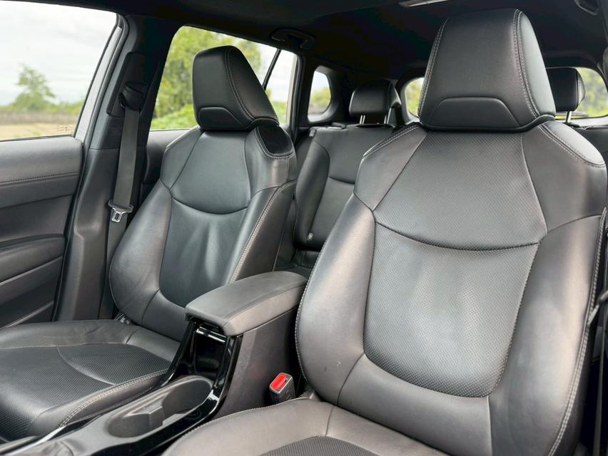 Toyota Cross 1.8 Hybrid Premium  safety สีเทา  ปี 2020 18