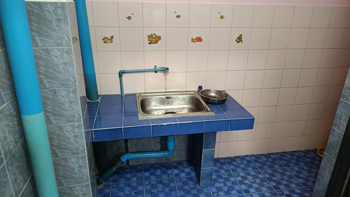 บ้านทาวน์เฮ้าส์ ชุมชนร่มเย็น คลอง2 ต.คูคต อ.ลำลูกกา 12