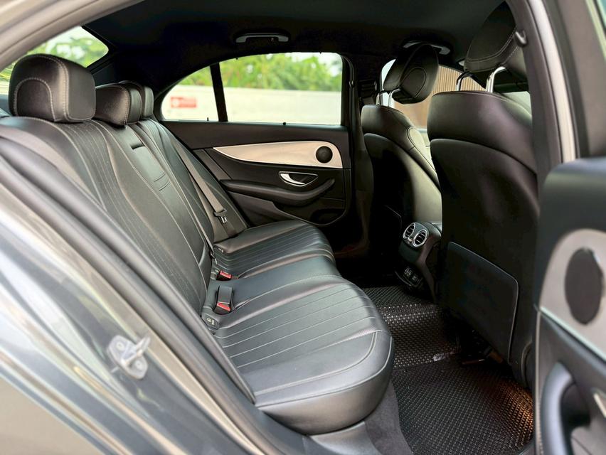 Benz E350e 2.0 ปี2018 รูปที่ 15