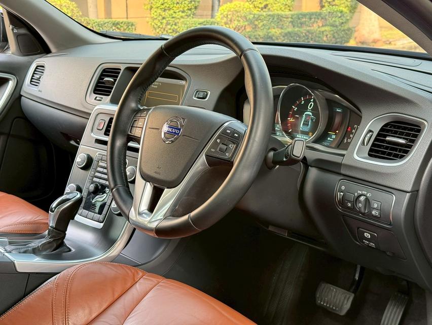 รหัสรถ PJP597 2014 VOLVO S60 T4F S รูปที่ 7