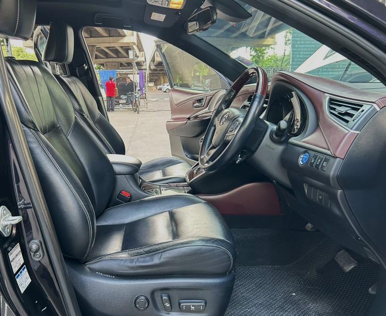 Toyota Harrier 2.5 Hybrid Premium ปี 2015  6