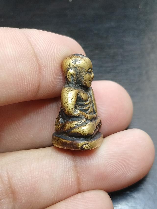 หลวงพ่อเงิน พิมพ์นิยม รูปที่ 4