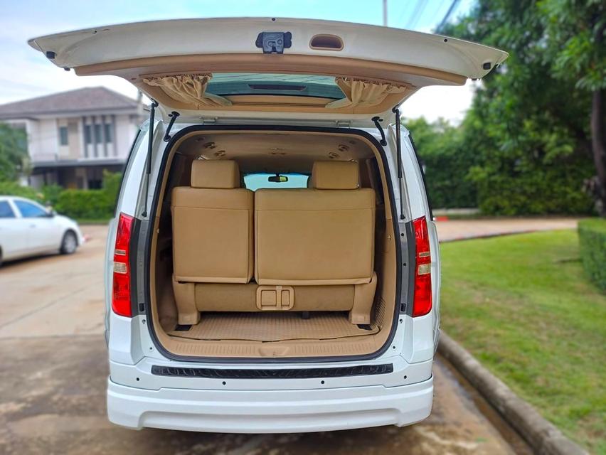 ปี 2012 HYUNDAI H1 GRAND STAREX VIP AT TOP DIESEL 8