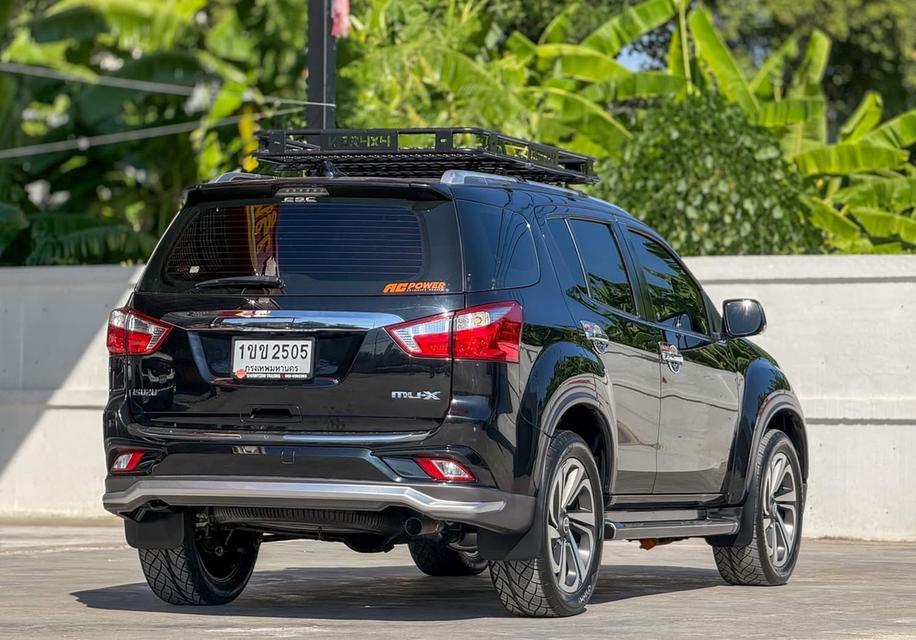 Isuzu MU-X 3.0DVD ปี18 6