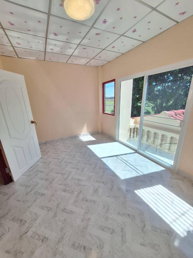 ขายถูก ทาวน์เฮ้าส์ 2 ชั้น ชุมชนประชาสำราญ หนองจอก รีโนเวทใหม่หมดทั้งหลัง 13