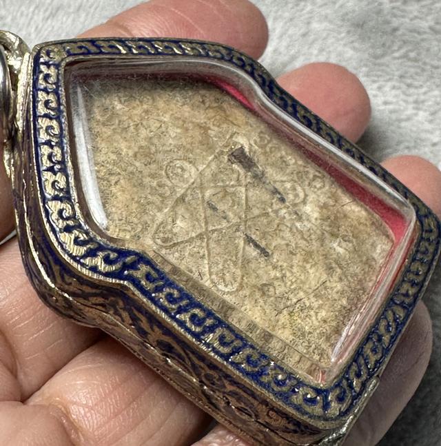 พระผงขุนแผน หลังตะกรุด พร้อมตลับ รูปที่ 6