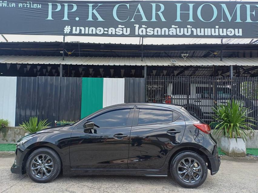 ปี2017 MAZDA 2 Sport 5ประตู มือเดียวออกห้าง ชุดแต่งรอบคัน MAX ตัวใหม่ 20