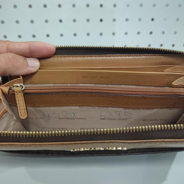 🔥 กระเป๋าสตางค์ Michael Kors Monogram Print Wallet รูปที่ 5