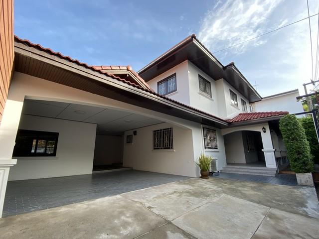 รหัสC6844 ให้เช่าบ้านเดี่ยว 2ชั้น ซอยอารีย์สัมพันธ์6 ถนนพระราม6 ใกล้รถไฟฟ้า BTS อารีย์ 1