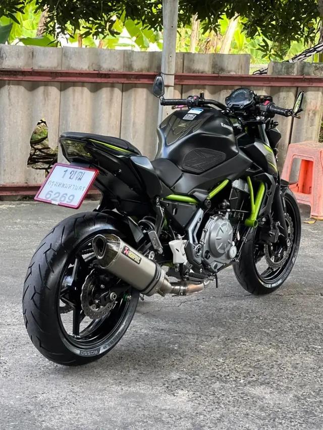 รถสวยพร้อมใช้งาน Kawasaki Z650 4