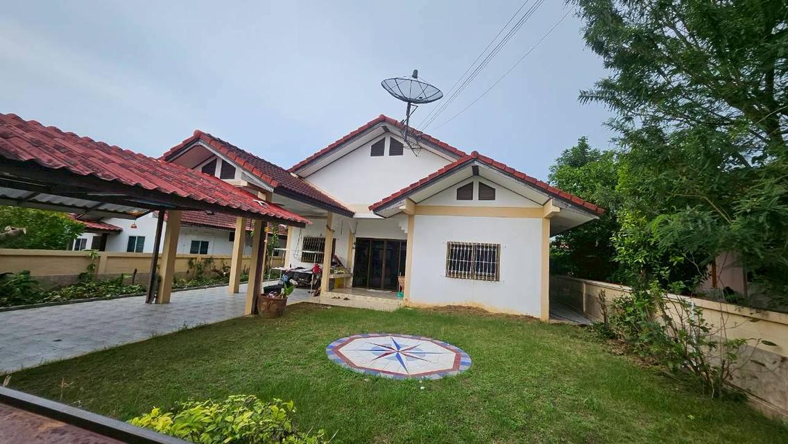 บ้านพร้อมที่ดิน 91 ตรว.3นอน2น้ำ ครัวยุโรปไทยมีเตาอบขนมปัง สวนหน้าบ้าน ข้างบ้าน 1