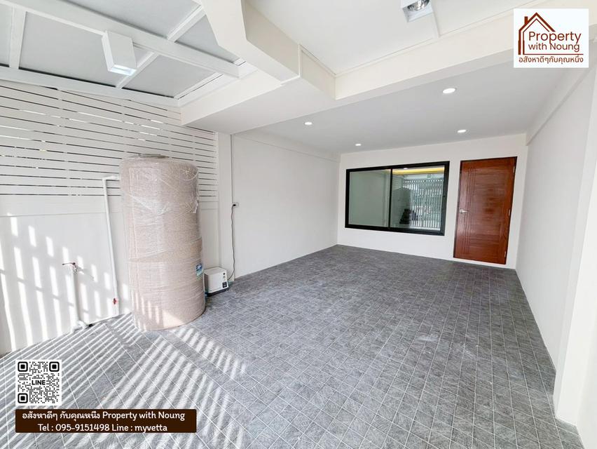 ทาวน์เฮาส์ลาดปลาเค้า 2 ชั้น แถมฟรี แอร์ 2 เครื่อง ซอยเสนานิคม1 ถนนเสนานิคม1 ซ.38 ลาดปลาเค้า รีโนเวทใหม่พร้อมอยู่ มีปั๊มน้ำ 3