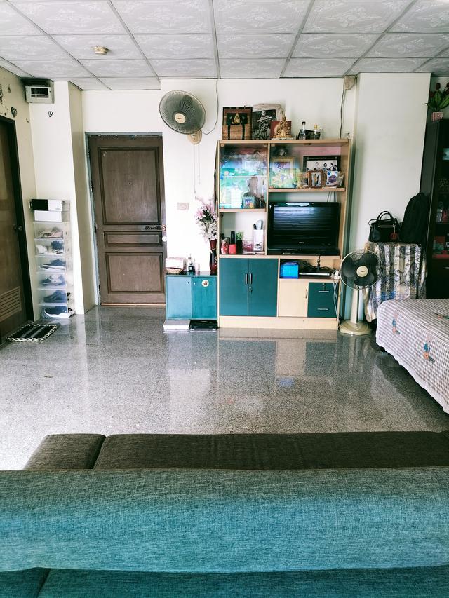 ไดนาสตี้คอนโดมิเนียม