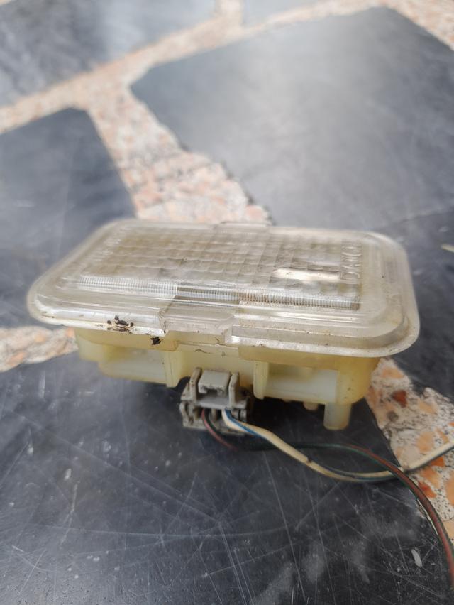 ไฟกระโปรงท้าย แอคคอร์ด ตาเพชร 2