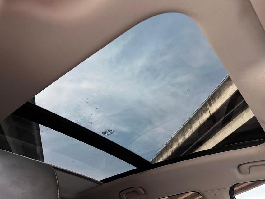 MG ZS 1.5X+ Sunroof ปี 2022 รหัส WMT53 7