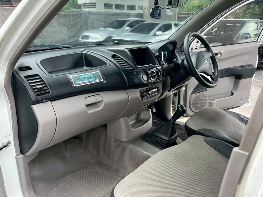 ขายรถ Mitsubishi Triton 2.4 หัวเดียว ปี 2014 สีขาว เกียร์ธรรมดา รูปที่ 10