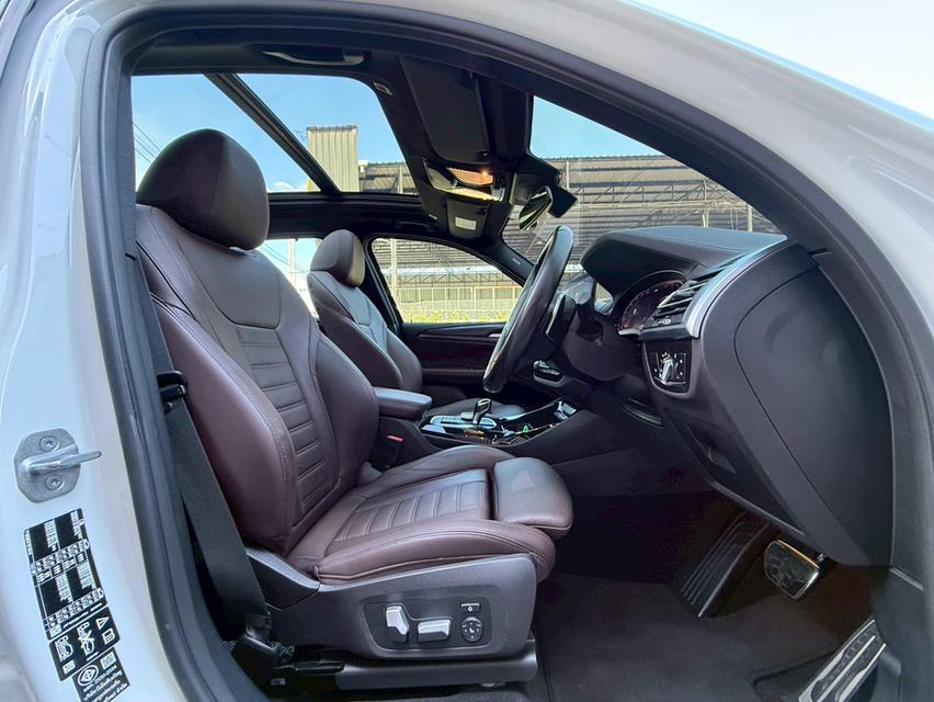 BMW X3 xDrive20d M Sport ปี 22  รถบ้านมือเดียวป้ายแดง สภาพสวยพร้อมใช้ ไม่มีชนหนัก จมน้ำ พลิกคว่ำ การันตี 14