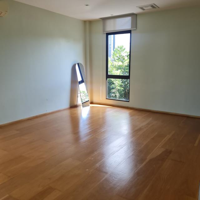ขายบ้านเดี่ยว Luxury Urban Home  3 ชั้น  Extra Basement พร้อมลิฟท์ 3