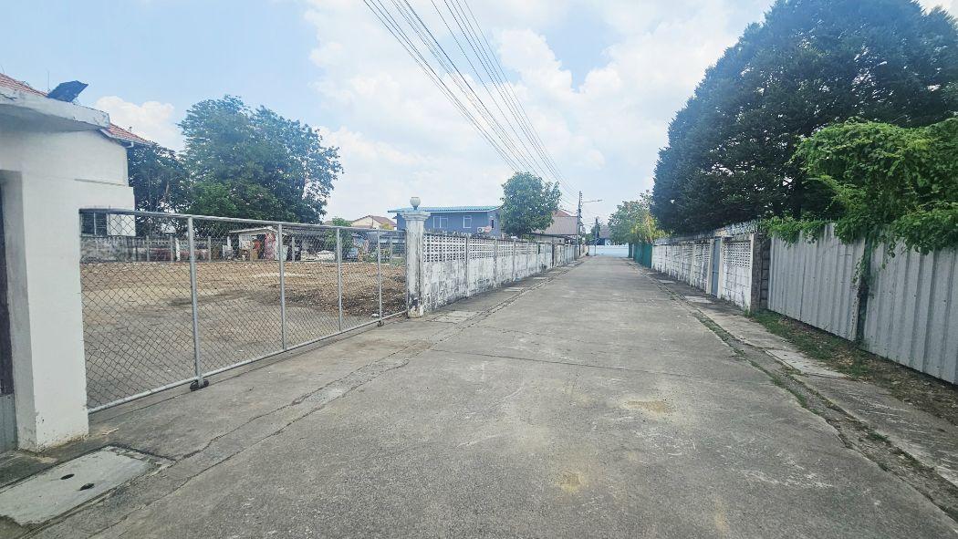 ขาย ที่ดิน พร้อมสร้างบัานแปลงสวย 104 ตร.วา ใกล้ รพ.สระบุรี 2