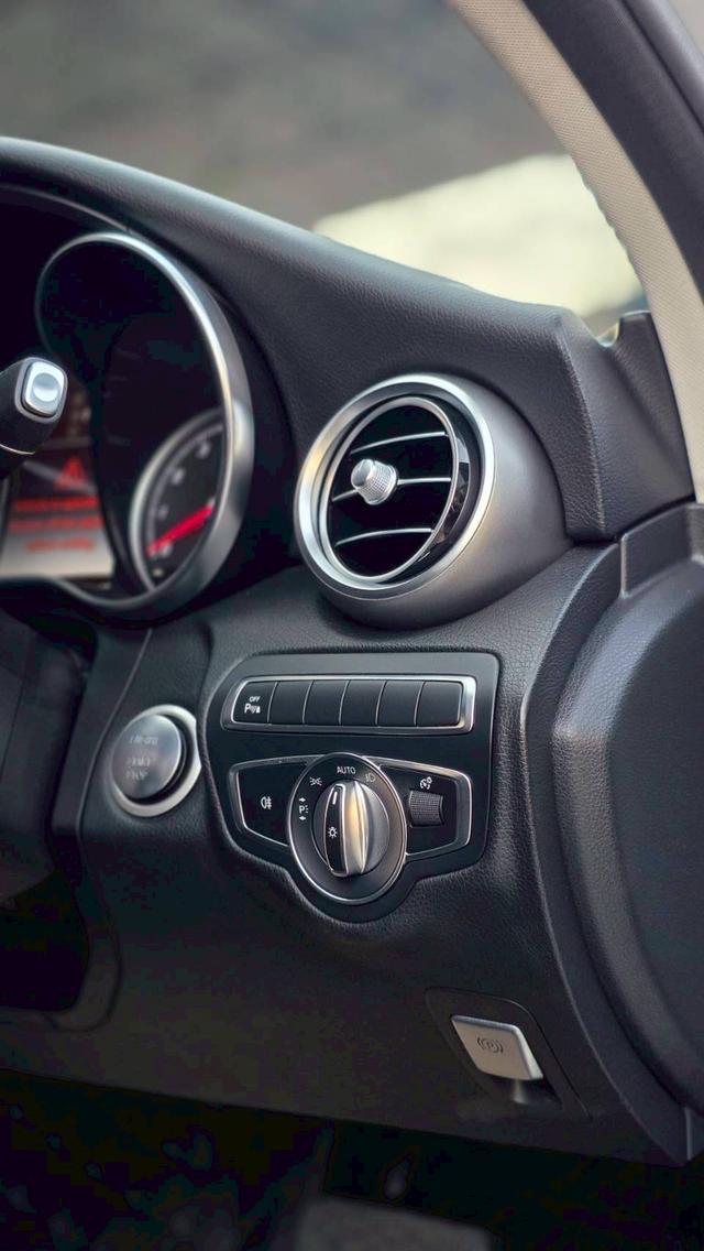 รหัสรถ CBL2917 Mercedes-Benz C350e Avantgarde 2018 รูปที่ 18