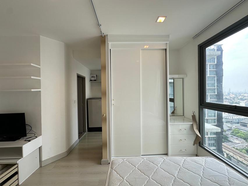 IDEO MOBI Sukhumvit 81 7