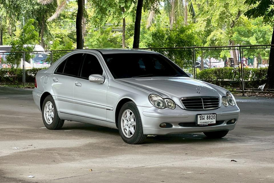 Mercedes-Benz C180 Classic W203 AT ปี 2004 3