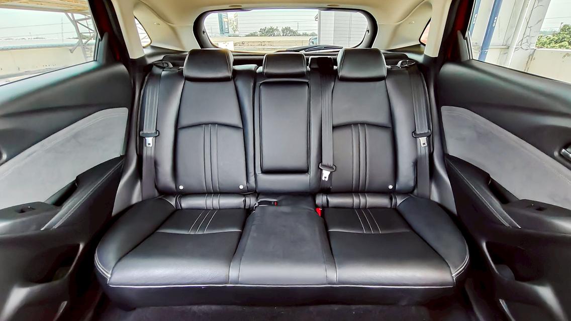 MAZDA CX-3 SKYACTIV-G 2.0 COMFORT 6AT ปี 2021 จด 2022  15