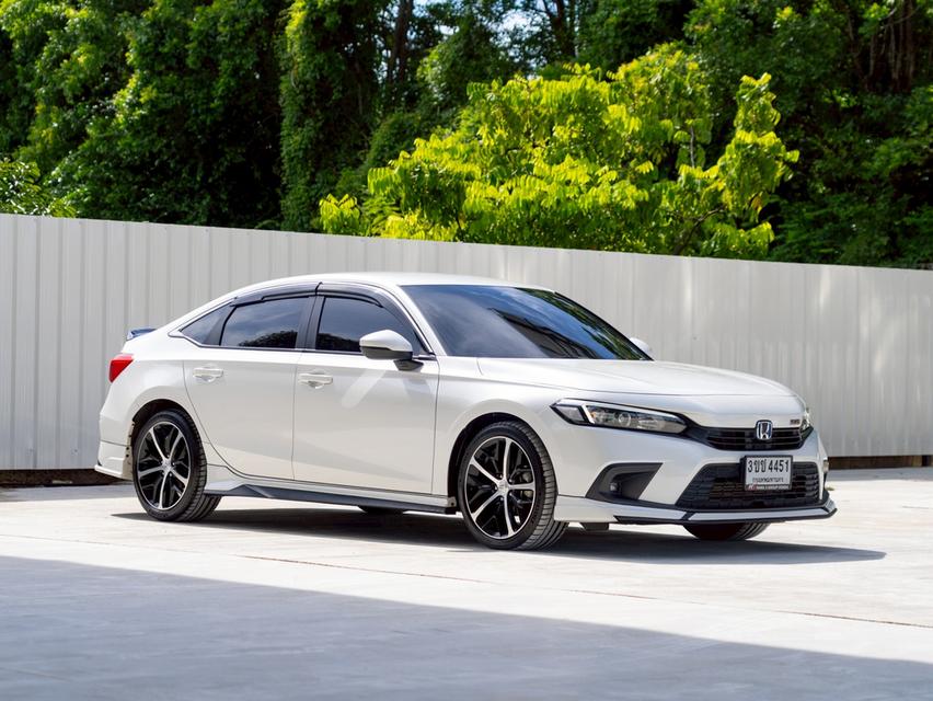 Honda Civic 1.5 EL Turbo ปี 2023 ไมล์ 25,000 km. 2