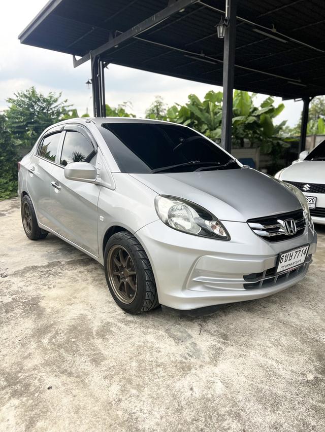 2013 Honda brio 1.2V รถสวยเดิมไม่เคยติดแก๊ส น้อต ไม่ขยับ