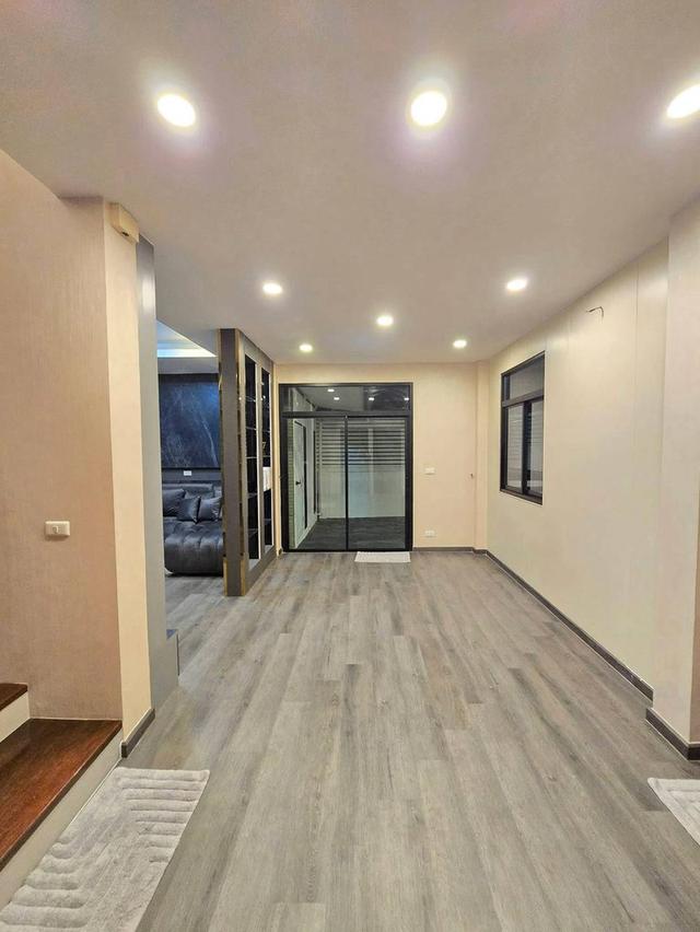 หมู่บ้านเปี่ยมสุข บ้านกล้วย  บ้านเดี่ยวสองชั้น 2 ชั้น ตกแต่งสไตล์ Modern  Luxury  พร้อม  Built-in Furniture ดีไซน์แบบจัดเต็ม 6