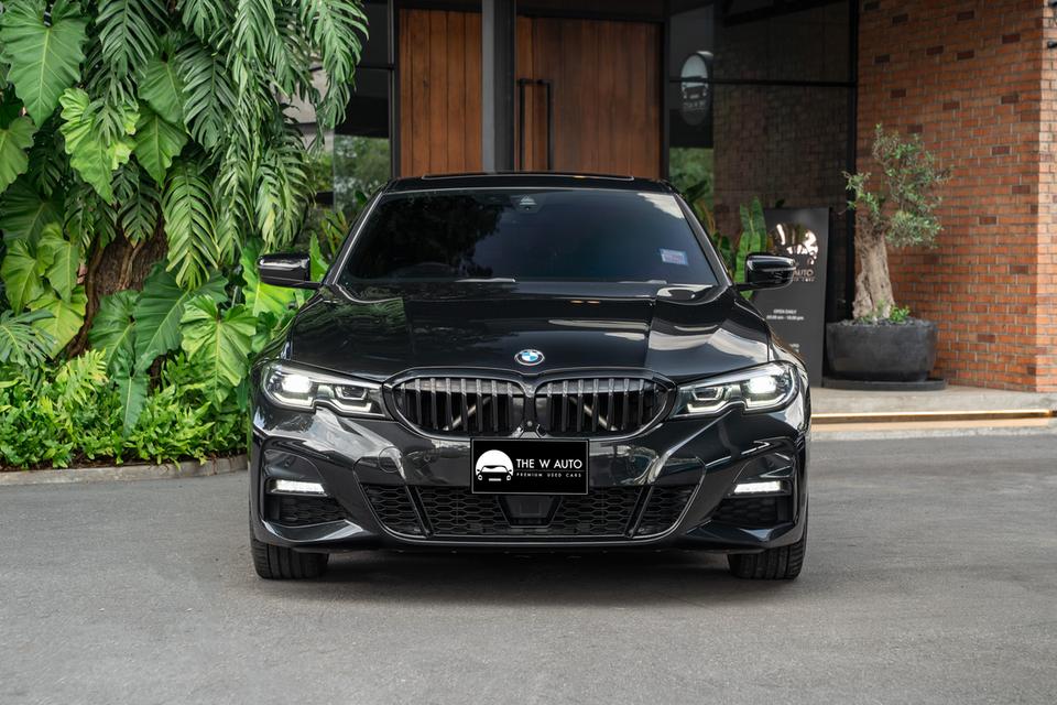 “BMW 330e M Sport Plug-in Hybrid”  ปี2021 📌𝟯𝟯𝟬𝙚 เข้าใหม่ค่ะ! วิ่งน้อย 🛠พร้อม 𝘽𝙎𝙄&𝙒𝙖𝙧𝙧𝙖𝙣𝙩𝙮 1 ปี