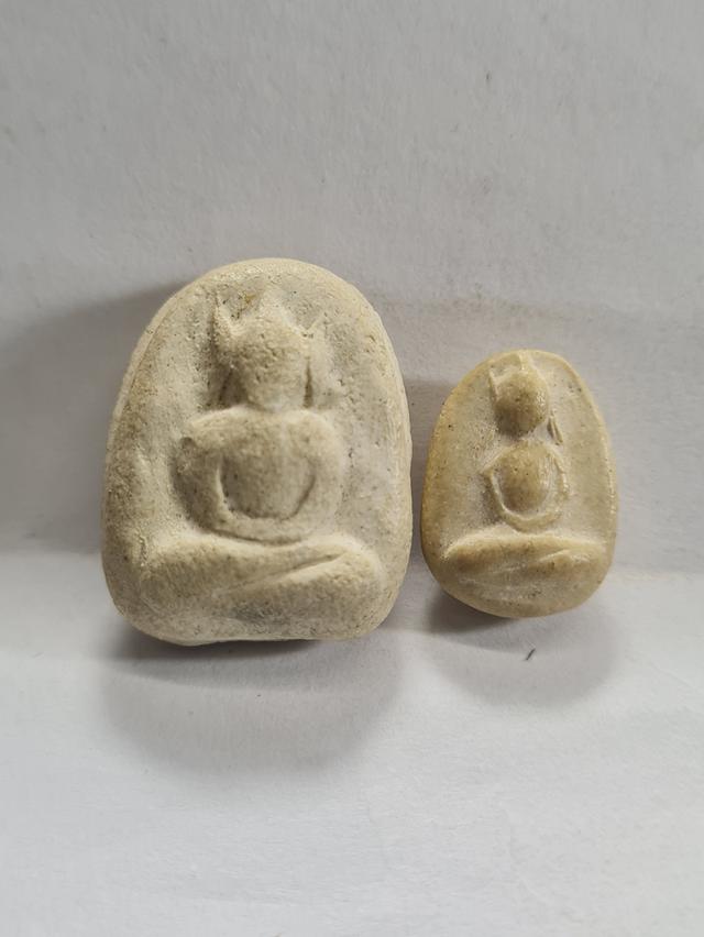 พระวัดพลับ เนื้อสวย ยกคู่