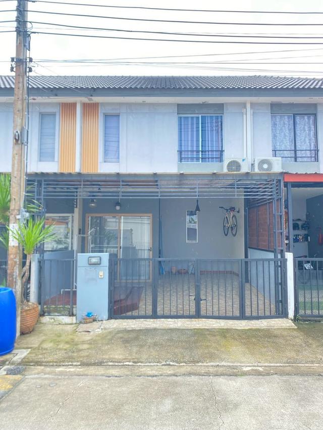 ขายทาวน์เฮาส์ 2 ชั้น หมู่บ้านพฤกษา 105 ฉลองกรุง-ลาดกระบัง ถนนสังฆประชา (ซอยทับยาว) แขวงทับยาว เขตลาดกระบัง จังหวัดกรุงเทพมหานคร  1