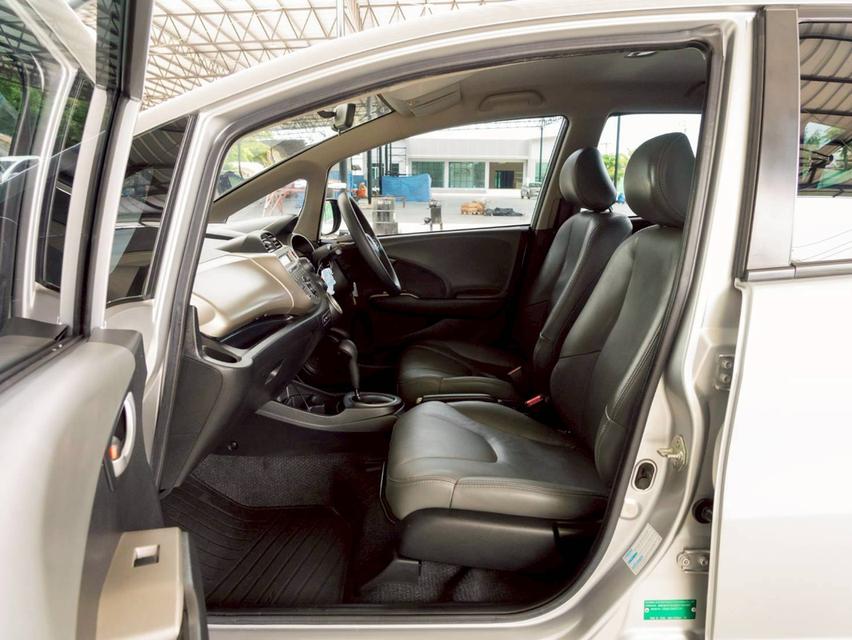 ขาย Honda Jazz 1.3Hybrid ปี13 14