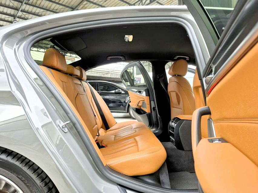 BMW 520d Msport ปี21 13