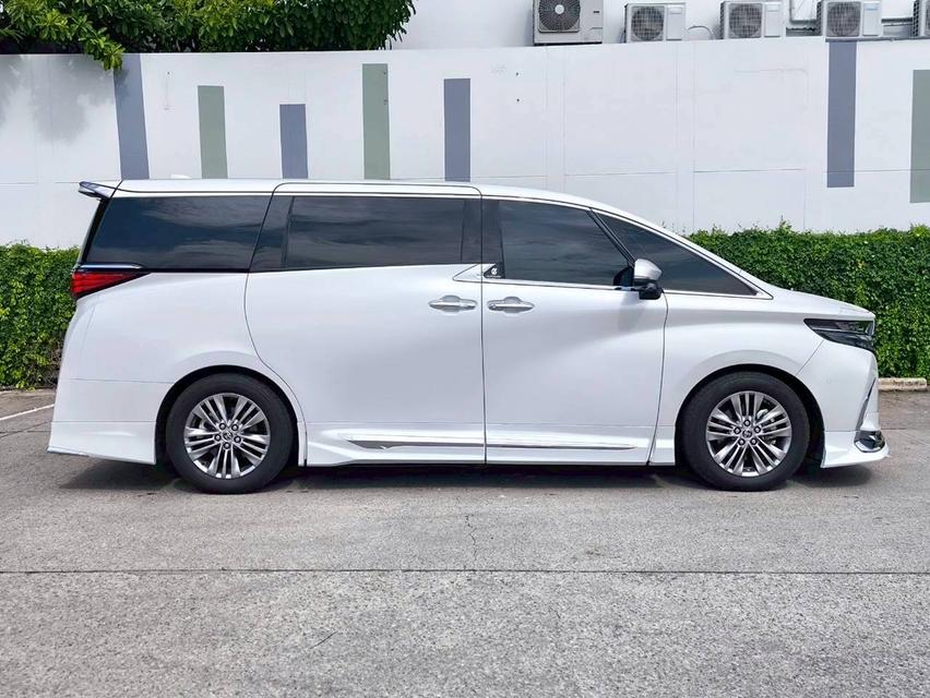 ชุดแต่ง Modellista รอบคัน หรูหรา  รถสวยพร้อมใช้งาน Toyota Alphard 40  2.5 Z  ปี2025  ( รถมือเดียว)เลขไมล์ 24,xxx km. รูปที่ 6