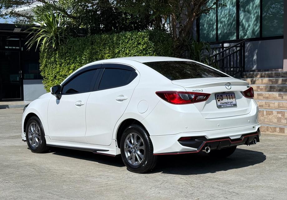 2022 MAZDA 2 1.3 C รถมือเดียวออกป้ายแดง สภาพเหมือนรถใหม่ รถวิ่งน้อย เข้าศูนย์ทุกระยะ ไม่เคยมีอุบัติเหตุครับ 6