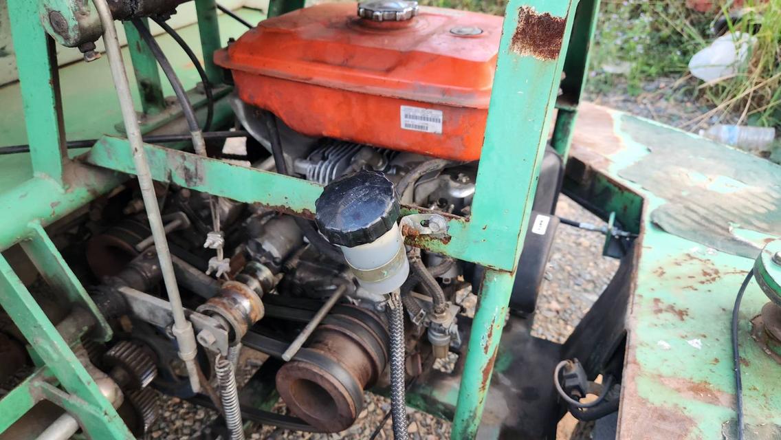 ขาย รถโรยทราย เครื่องยนต์เบนซิน 4 จังหวะ kubota เก่าญี่ปุ่น 6