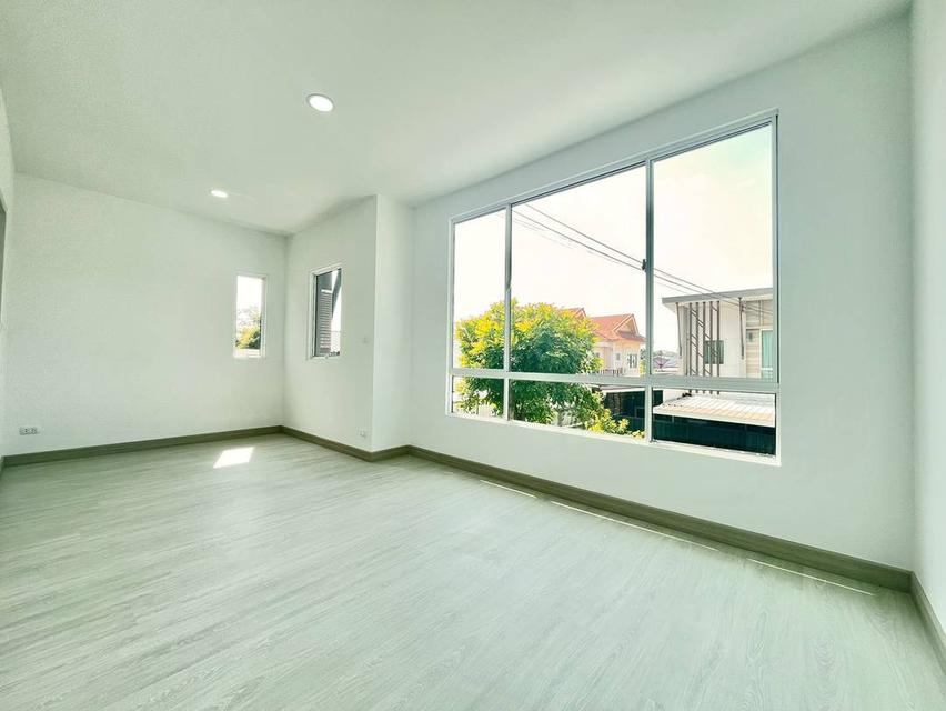 หมู่บ้านพฤกษาไพร์มกันตนา (พนาลี 33) 13