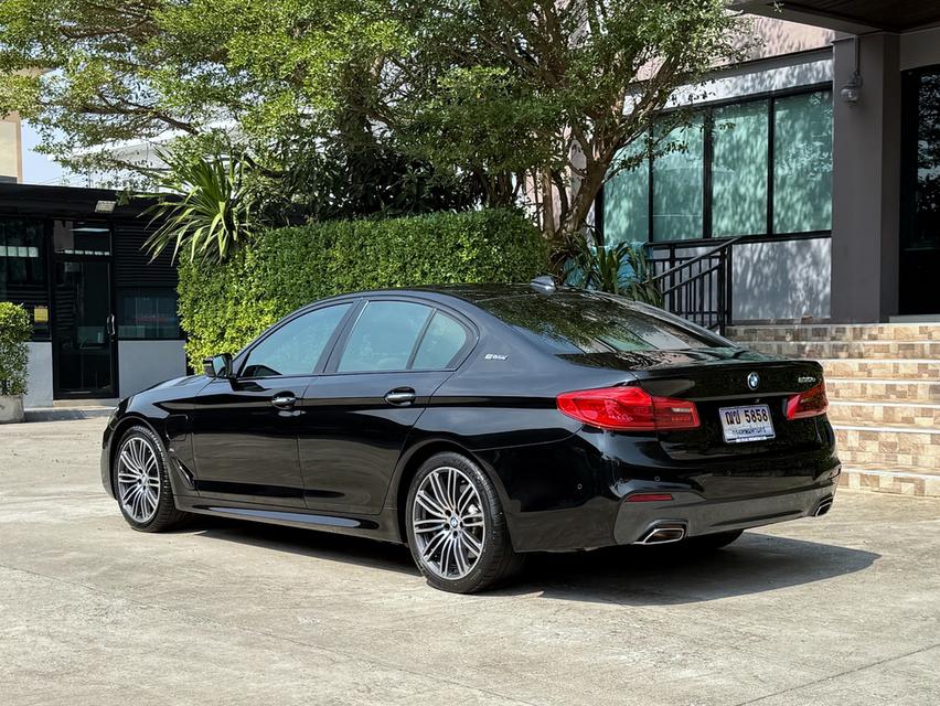 2019 BMW 530e MSPORT รถออกศูนย์ BMW THAILAND รถวิ่งน้อย เข้าศูนย์ทุกระยะ ไม่เคยมีอุบัติเหตุครับ 6