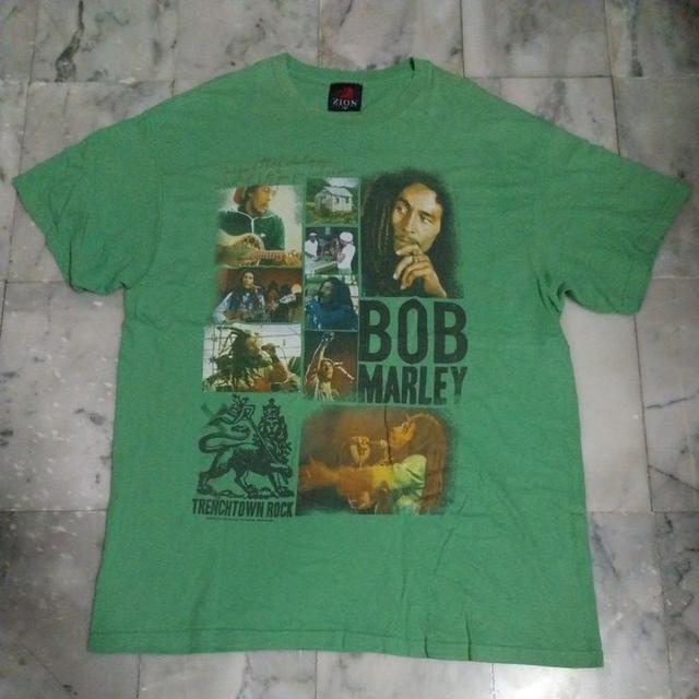 เสื้อยืดแขนสั้น แนวนักร้อง นักแต่งเพลงชาวจาเมกา Retro Zion Roots Wear Bob Marley Trenchtown Rock แท้ มือสอง สภาพดี ของพร้อมส่งครับ