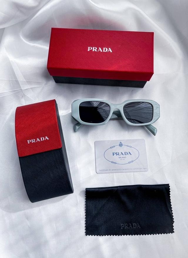 แว่นตาprada 10