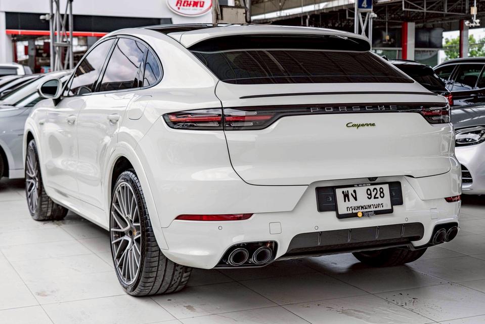 รหัสรถ NP928 PORSCHE CAYENNE 3.0 E-HYBRID COUPE 2021 12