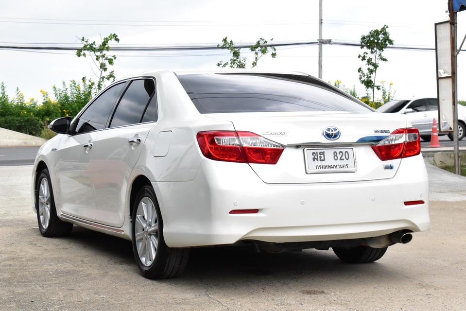 รหัสรถ PB820 TOYOTA CAMRY 2.5 HV AUTO 2012