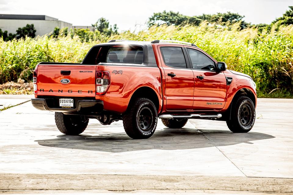 Ford Ranger 2.2 Wildtrak Hi-Lander Double Cab เกียร์ AT ปี 2015 สีส้ม  5