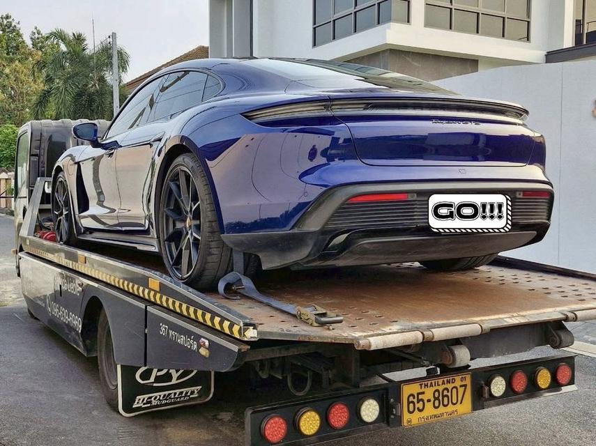 Taycan GTS