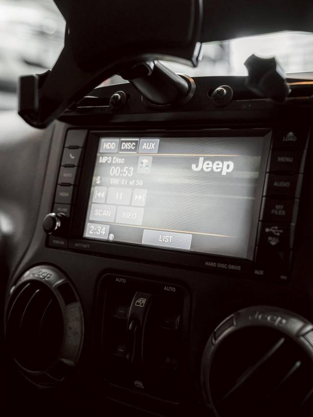 รหัสรถ 67GG887 สายลุย Jeep Wrangler Sahara 2014 8