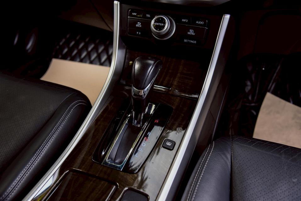 รหัสรถ CBL6015 📌 🚗 HONDA ACCORD 2.0 EL 13